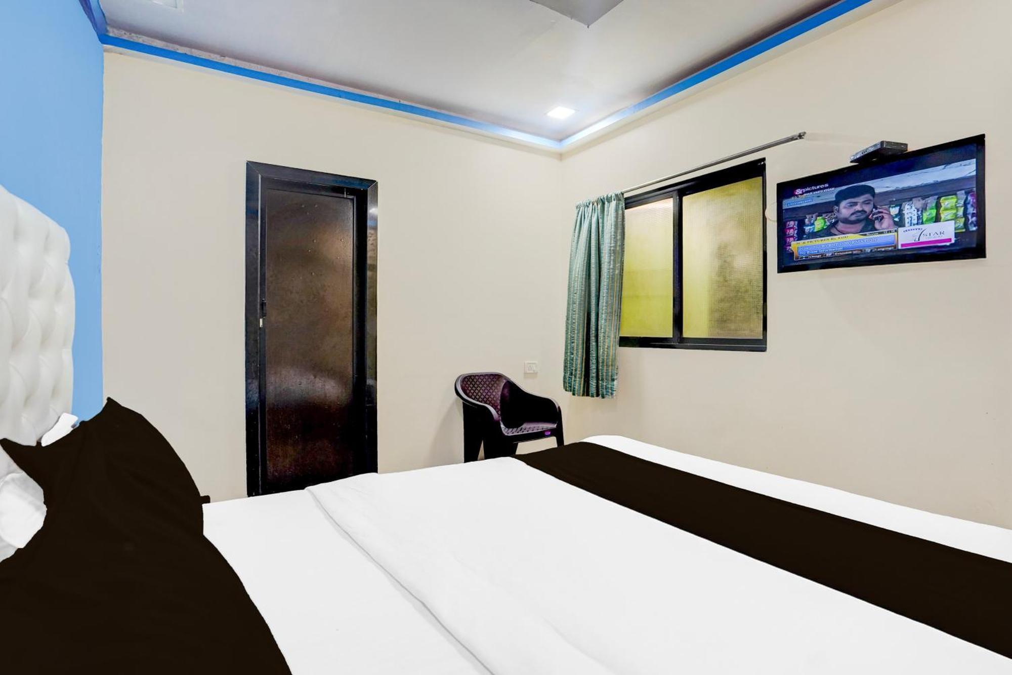 Hotel O The Om Sai Residency Мумбаи Экстерьер фото