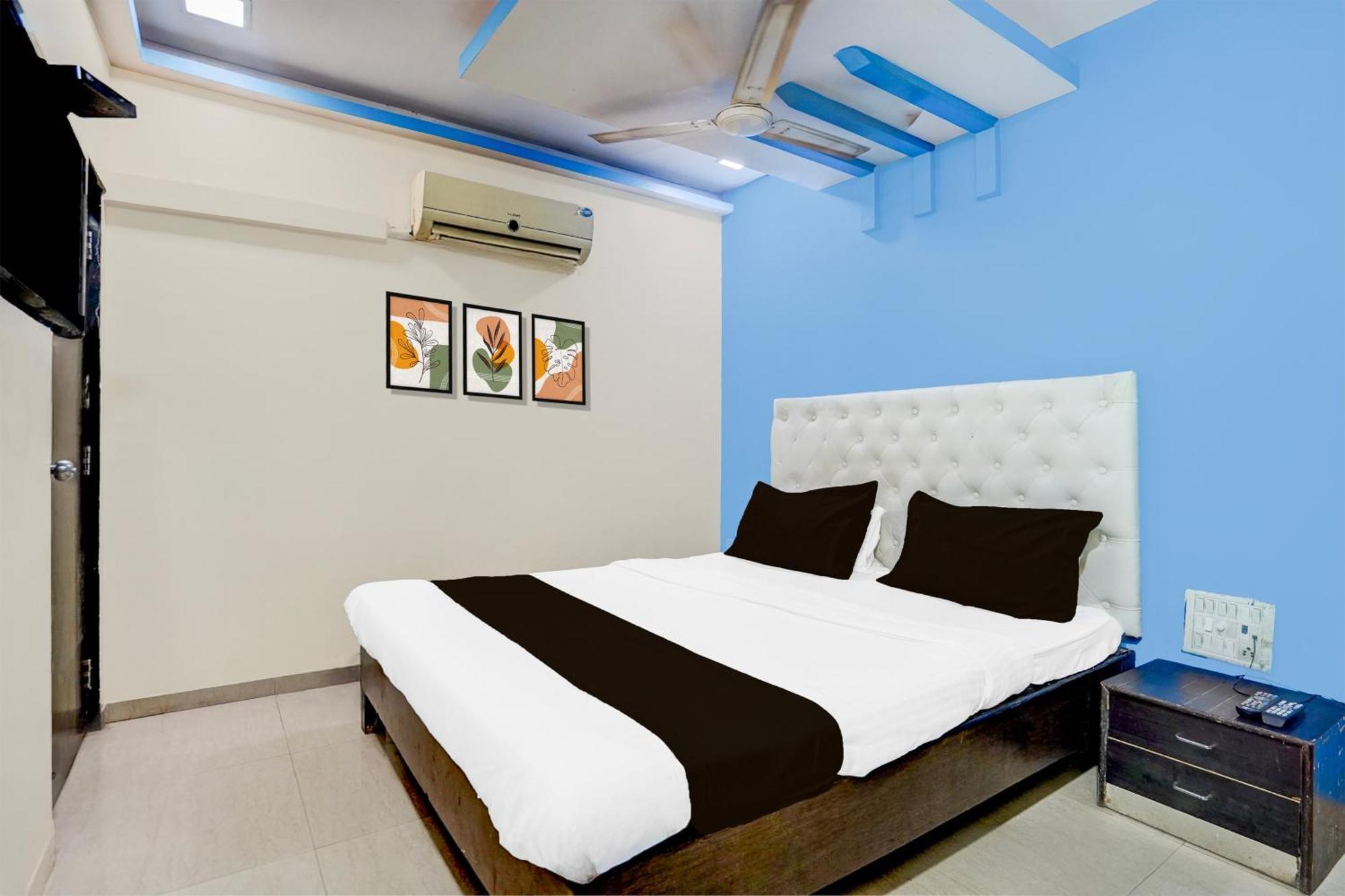Hotel O The Om Sai Residency Мумбаи Экстерьер фото